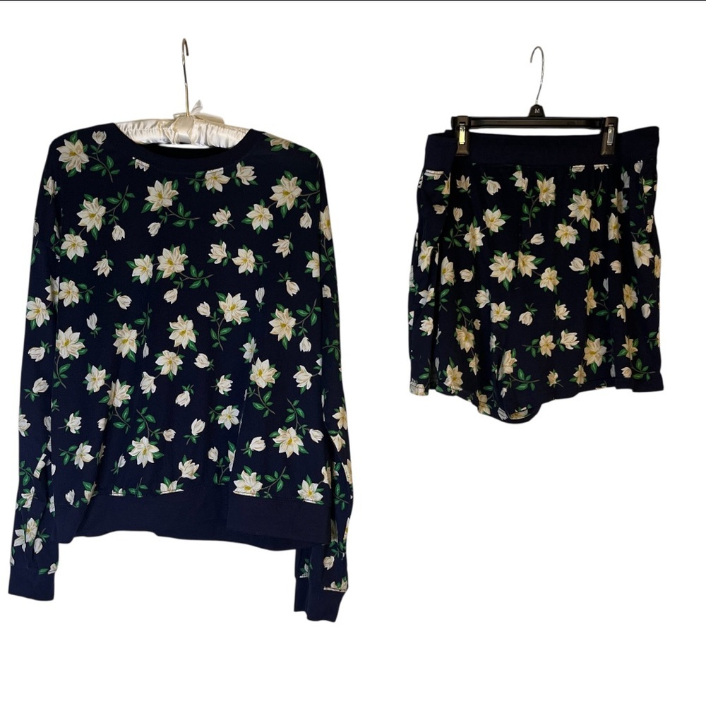Draper James 2 Piece Lounge Set Navy Floral Sz XL Pajamas Shorts Long Sleeve
